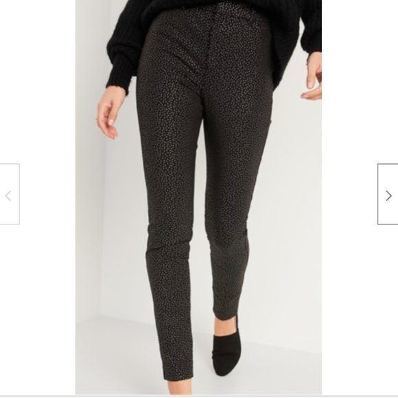Old Navy Pants - Old Navy Black Gold Pola Dot Pixie Pants High Rise